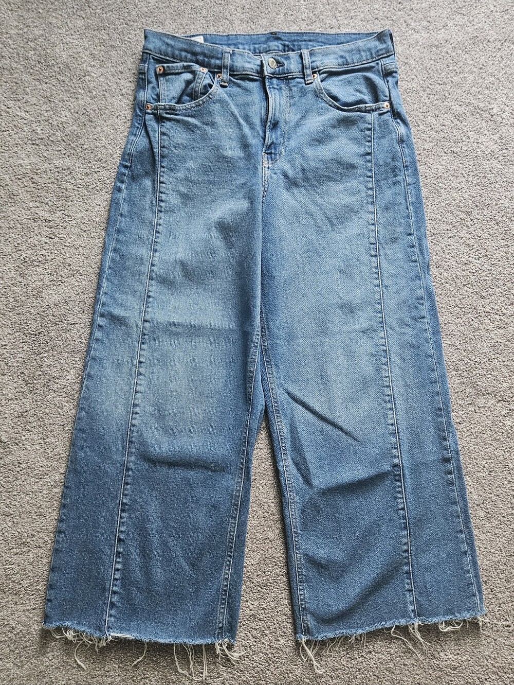GAP High Rise Stride Ankle Jean